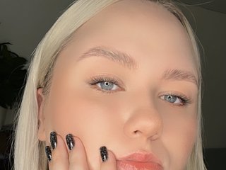 I Am A Blonde And 23 Is My Age 2