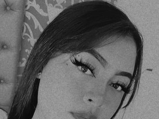 I Am A Brunette, I'm A Sex Chat Stunning Female