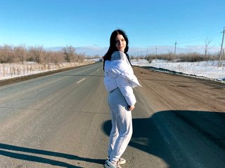 I Am A Brunette And I'm A Cam Horny Female