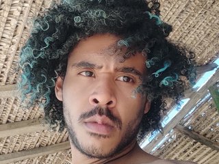 I Am A Brunette! At BongaCams People Call Me David-Brown- And I'm 24