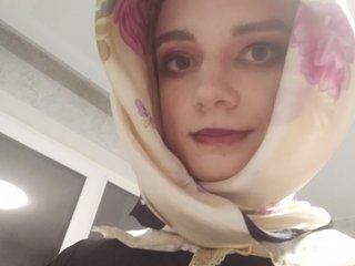 A Live Chat Luscious Tranny Is What I Am And I Am A Brunette