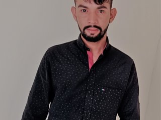 My BongaCams Name Is KmiloRios And My Age Is 31 Years Old