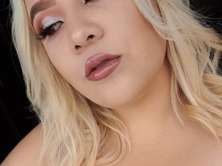 A Camming Charming Female Is What I Am And My BongaCams Name Is Fiiorella23, I Am A Blonde