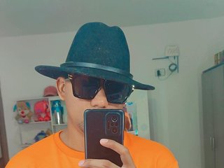 My BongaCams Model Name Is Srblack090595