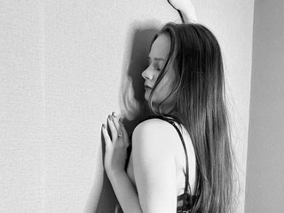 A Cam Engaging Hottie Is What I Am, I Am A Brunette! I'm 20 Years Old