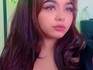 18 Is My Age And Medellin Is Where I Come From! People Call Me Alicia-uwu
