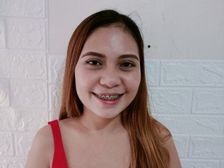 I'm 24 Yrs Old And My BongaCams Name Is Sweetybabexx, A Sex Chat Cute Sweet Thing Is What I Am