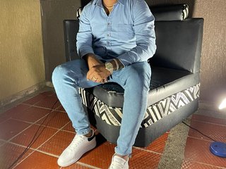 I Am A Brunette And I'm 28 And My BongaCams Name Is MasterHarry28