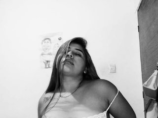 My Name Is EmmaOrange And I'm 19 Yrs Old! I'm A Camming Delectable Honey