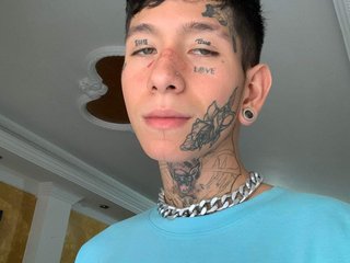 21 Is My Age! My Name Is Xvenonxx