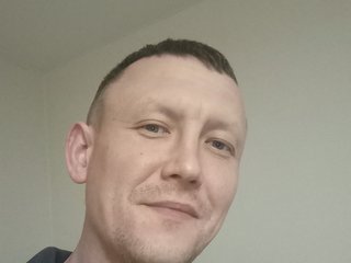 My Age Is 35 Years Old, My Name Is Shalunsladkiy And I Am A Blonde