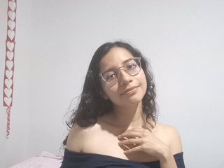 I Am A Brunette! A Camwhoring Suave Female Is What I Am
