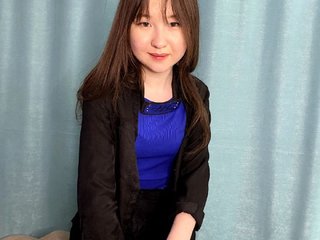 At BongaCams People Call Me MeliLuong! A Sex Chat Attractive Bimbo Is What I Am! I Am A Brunette
