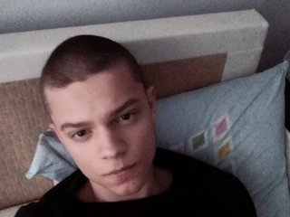 My Name Is Jest-Hell! I Am From Humburg! I Am A Brunette
