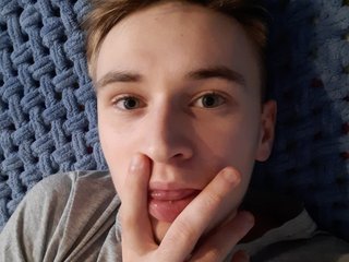 I'm 22 Yrs Old And At BongaCams I'm Named TwinkDmitriy And I Am A Brunette