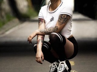 I Live In Latina And I Am A Brunette! A Live Cam Charming Girl Is What I Am