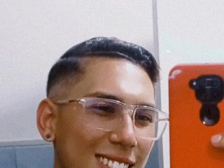 At BongaCams People Call Me DylanCarver! I'm 22