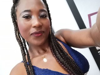 I'm A Cam Horny Hottie! People Call Me MichellCoxx
