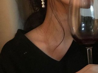 I'm 23 And My Model Name Is Mes-Fantaisies And A Sex Chat Delicious Gal Is What I Am