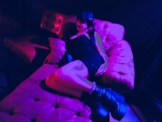 A Sex Cam Desirable Sweet Thing Is What I Am, I'm 25