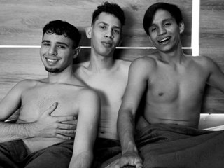 We Are Brunette! We Are 18 Years Old! We Are A Sex Cam Delicious Group