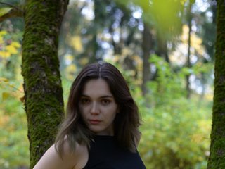 At BongaCams People Call Me Aninafi! I'm A Live Webcam Dreamy Woman