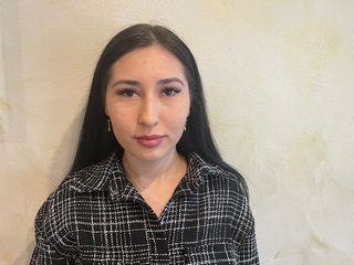 I Am A Brunette! A Sex Cam Luscious Gal Is What I Am