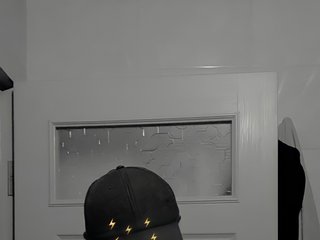 I Am Named Dirtyy18k, My Age Is 18 Yrs Old And I Am A Brunette