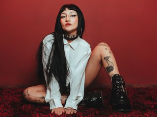 At BongaCams People Call Me CharliiS And I'm A Sex Chat Delicious Babe And I'm 23