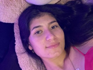 I'm A Sex Cam Gorgeous Chick And My BongaCams Model Name Is FickyMM! I Come From Colombia