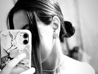 I Am A Brunette! I'm A Live Cam Sensual Chick