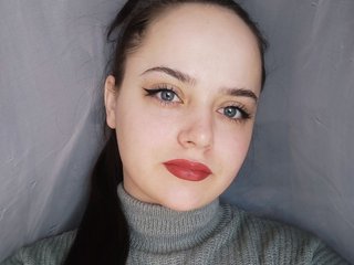 I'm A Live Cam Easy Hottie And I Am A Brunette! I'm 20 Years Of Age