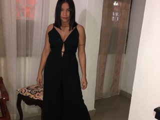 I'm A Live Chat Charming Babe And I Am A Brunette 2