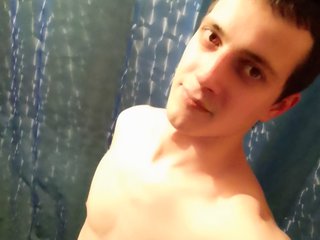 I Am A Brunette! I Am Named And517