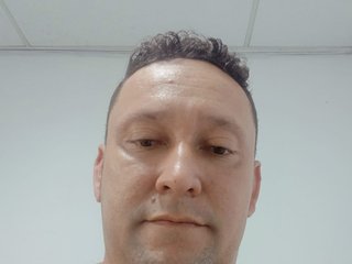 I Am Named DanteRojas1! I Am A Brunette