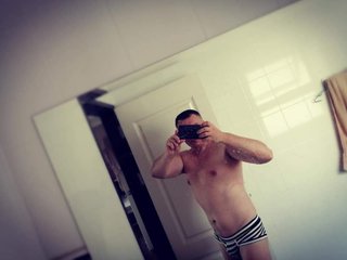 I Live In California! My BongaCams Model Name Is Oral-Bitch