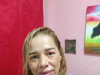I'm 25 Yrs Old! I Am A Blonde! People Call Me Zamara-hot27