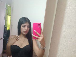 A Live Chat Sensual Babe Is What I Am! My BongaCams Name Is Lizzbu! I Am A Brunette