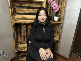I'm A Camming Attractive Sweet Thing! I'm 21 Years Old