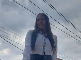 I'm 19 Years Of Age, A Sex Webcam Good-looking Hottie Is What I Am