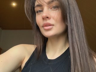 A Camming Eye-catching Female Is What I Am And I Am A Brunette, I Live In Bremen