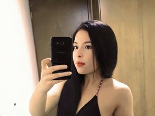 My BongaCams Model Name Is DannaMiles! I Am A Brunette