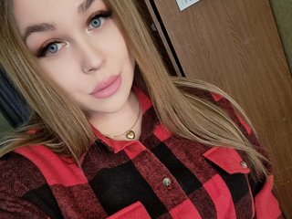 My BongaCams Model Name Is 1Your-dream1, I Am A Blonde