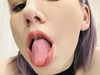 I'm 23 And I Am A Redhead! At BongaCams I'm Named Lelya23a