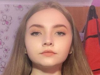 I Am A Blonde And 18 Is My Age, A Webcam Delectable Chick Is What I Am