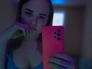 People Call Me Milana-1! 23 Is My Age! A Live Chat Attractive Female Is What I Am