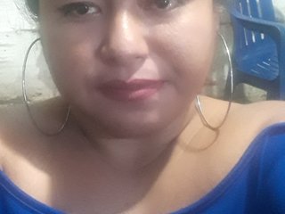 A Sex Chat Stunning Female Is What I Am! I Am A Brunette, My BongaCams Name Is Zusi2