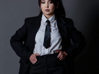I Am A Brunette, My BongaCams Model Name Is SammiLitta