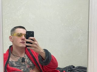 I Am Named Lilroil, I'm 21 Yrs Old