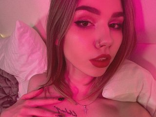 My Model Name Is Pppureangelll! 19 Is My Age! A Live Webcam Charming Lady Is What I Am